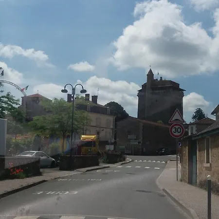 Le Patronage Lodge Bazoges-en-Pareds