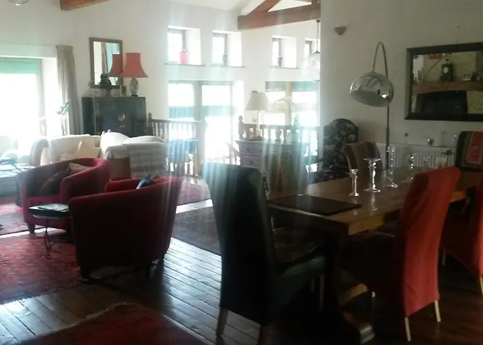 Le Patronage Chata *