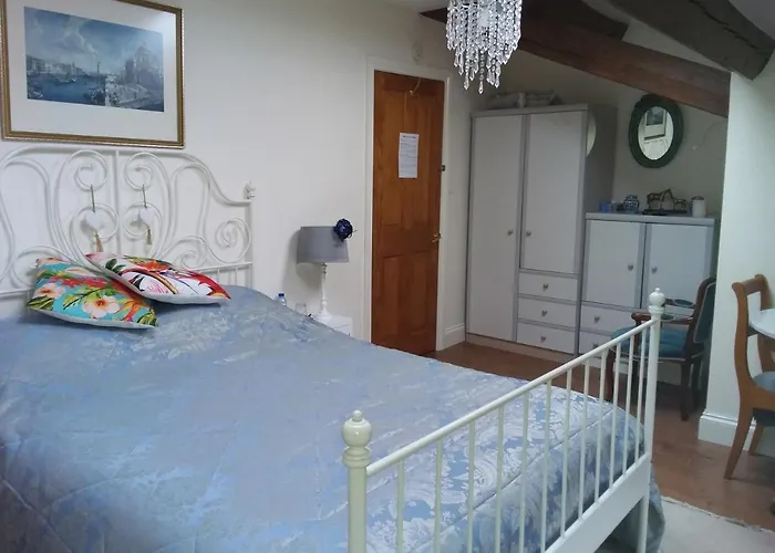 Le Patronage Chata *